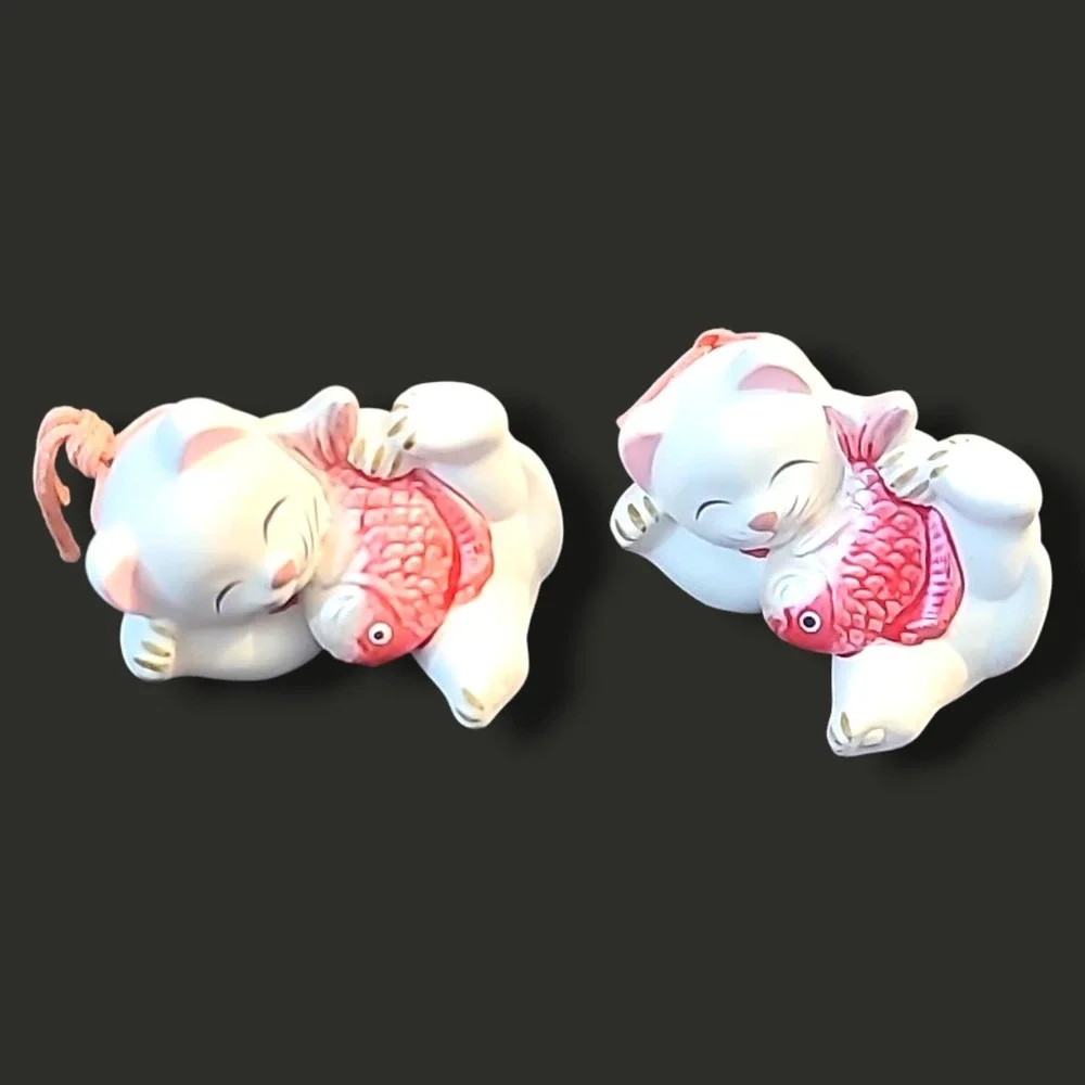 Lot 2 Japanese Lucky Cat Ceramic Bells Maneki Neko With Fish Ornaments